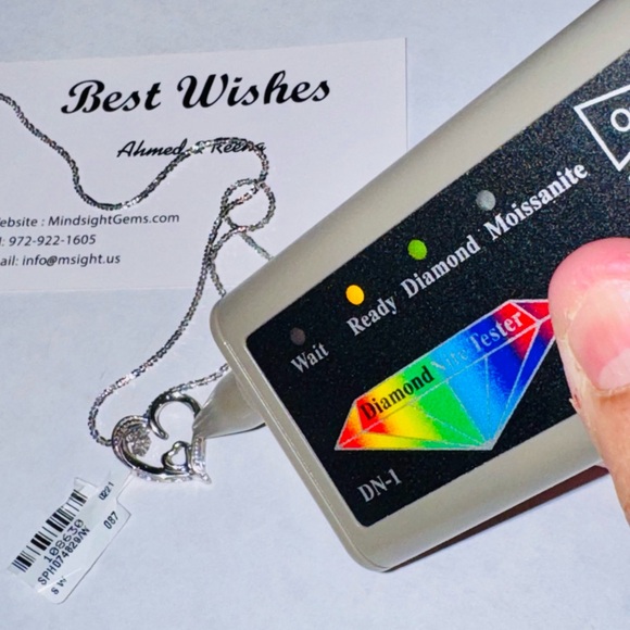 Dancing Real Diamond Heart pendant, Genuine Diamond gift for her, Affordable WOW - Picture 3 of 7